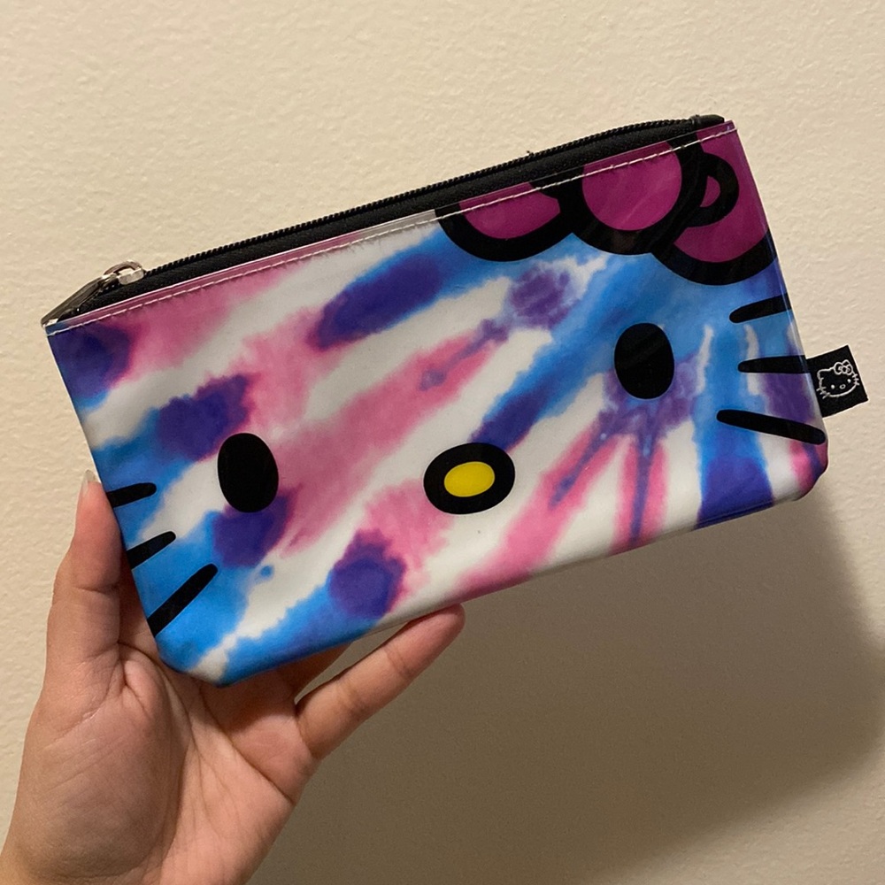 Loungefly Hello Kitty Zip Pouch